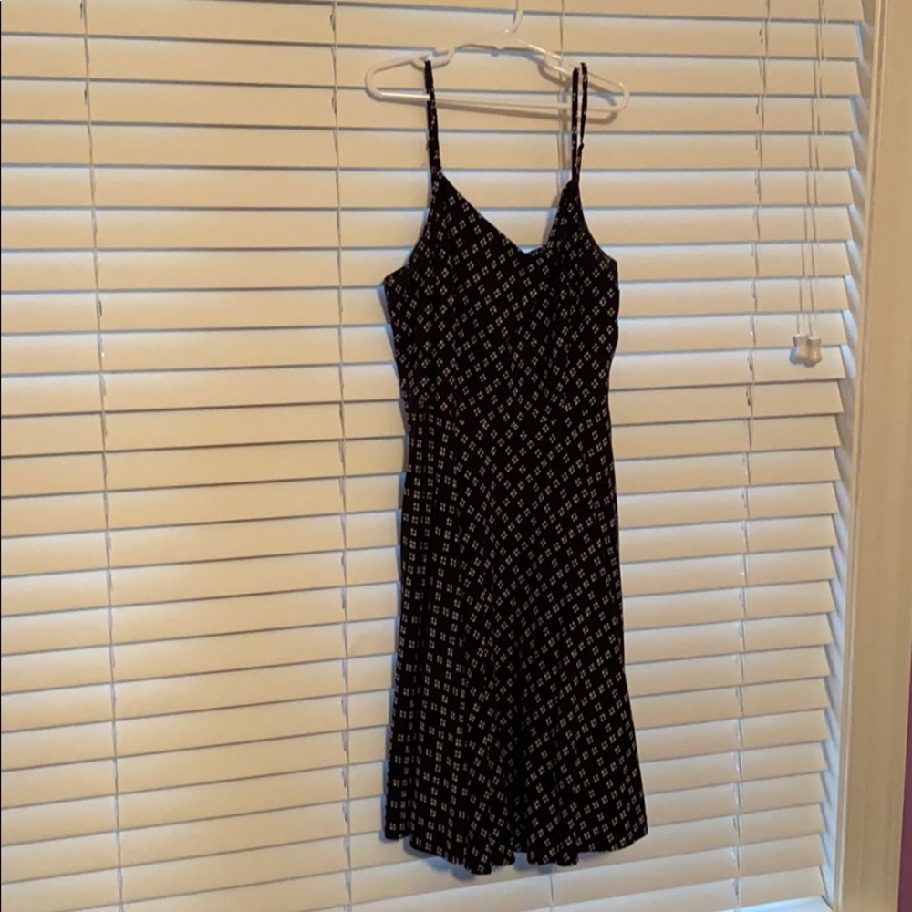 old navy black & white patterned dress!